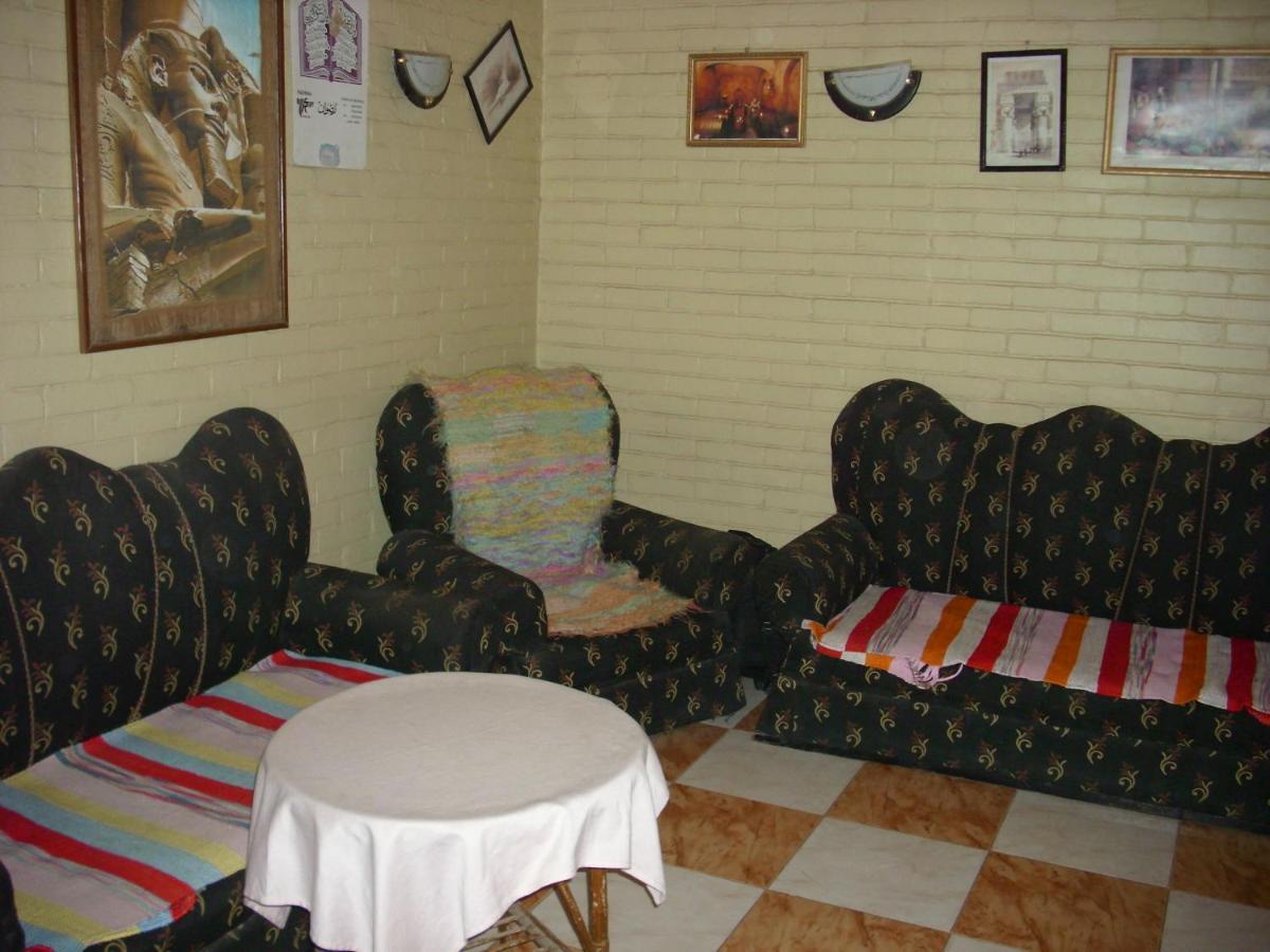 Ramsess Hostel ลักซอร์ ภายนอก รูปภาพ